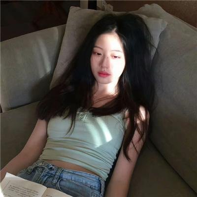 侦探米娜海报